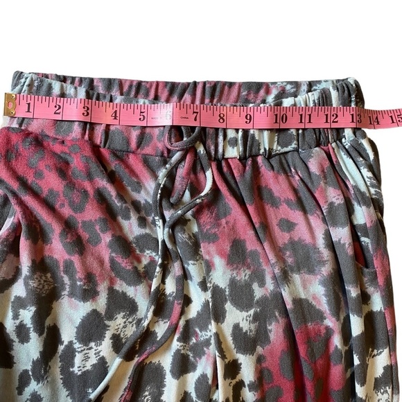 Viamor‎ Leopard Lounge Joggers Pants Size Small - Picture 4 of 8